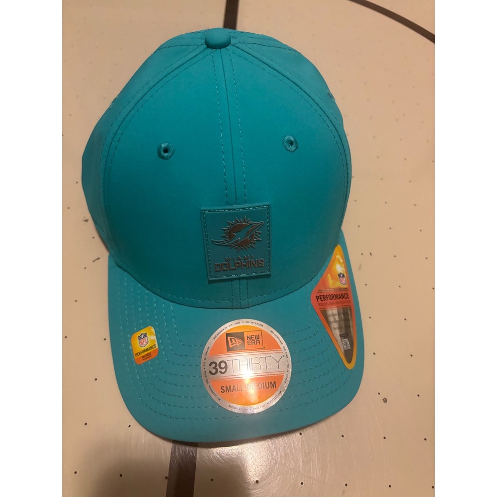 New Era 39THIRTY Miami Dolphins 2025 Sideline Hat Aqua Small-Medium 60732898